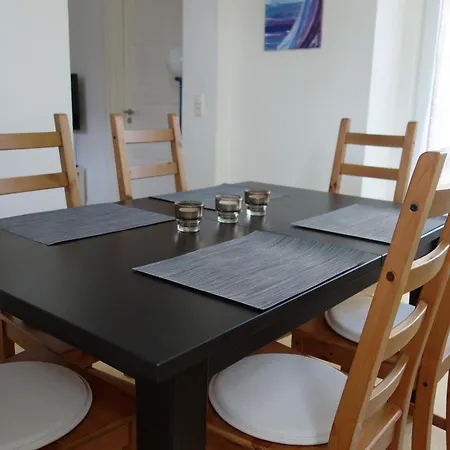 Guudsje Travemuende Holiday home *